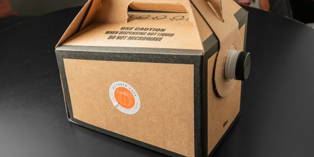 Hot Chocolate Catering Box