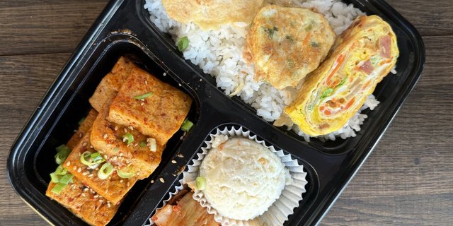 Braised Tofu & Korean Egg Roll Combo