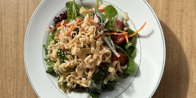 Grilled Chicken Salad Buffet
