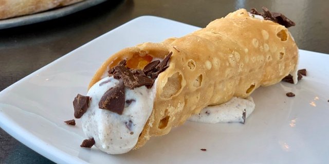 Cannoli