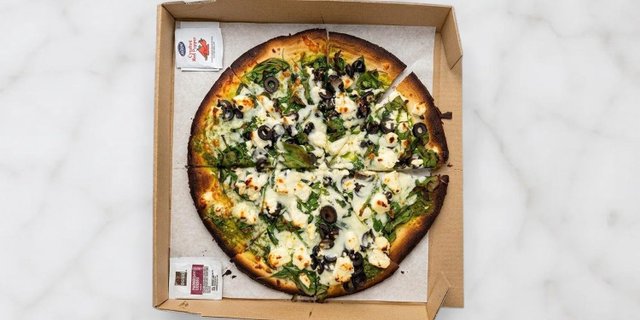 Gluten-Free Everest Special Pizza