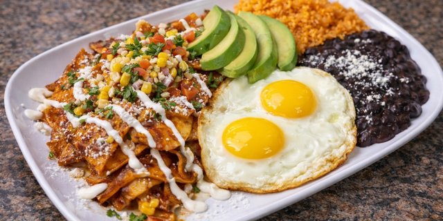 Chilaquiles Rojos