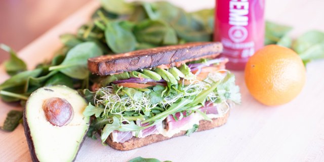 Seared Ahi Tuna Sandwich
