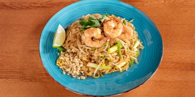 Pad Thai Tray