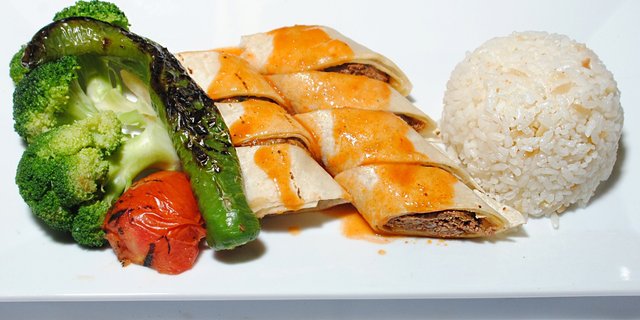 Beyti Kebab Tray