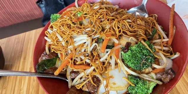 Beef Lo Mein