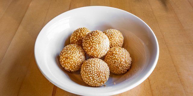 Sesame Mochi Tray