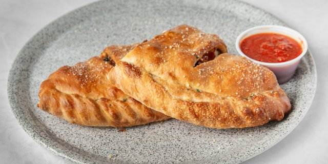 Garden Calzone