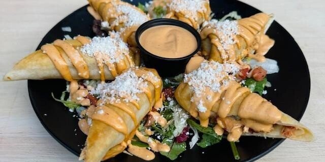 Chicken Rolls w/ Chips & Salsa