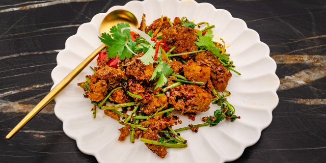 Spicy Soft-Shell Crabs Tray