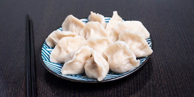 Pork Dumplings w/ Chives