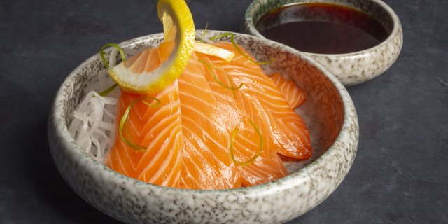 Salmon Sashimi