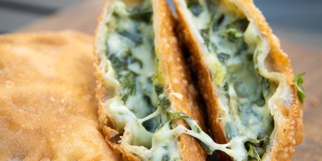 Spinach, Artichoke & Cheese Mini Empanadas (25 Pieces)