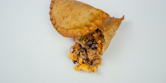 Black Bean & Plantain Phatty