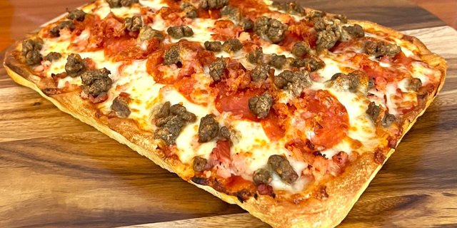 Hog Wild Pizza