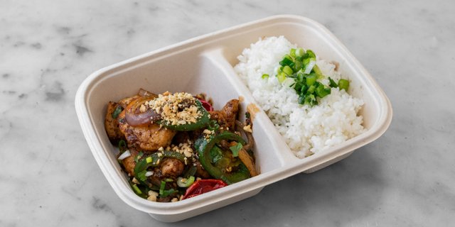 Lemongrass Chicken Rice Plate