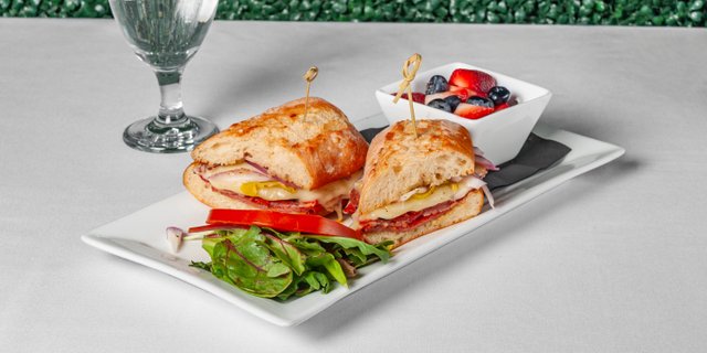 Sandwich Box