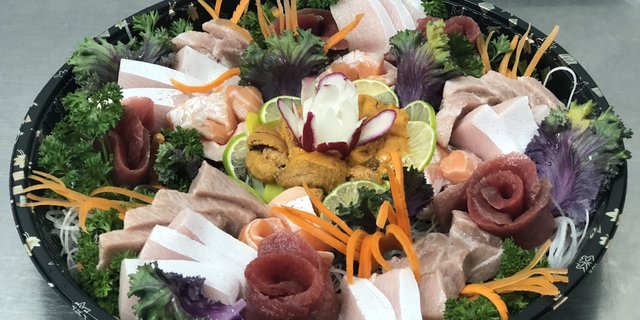 Extreme Sashimi Platter