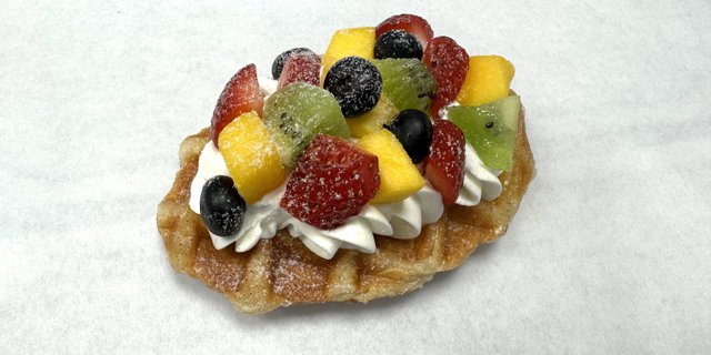 Mixed Fruit Kroffle w/ Whipped Cream