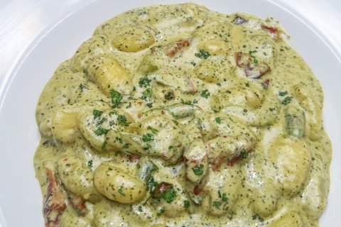 Gnocchi Alla Pesto Tray