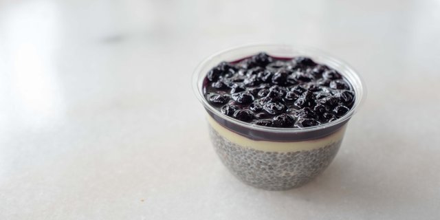 Blueberry Lemon Compote Chia Pudding