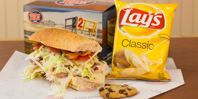 Assorted Box Lunches with Drinks