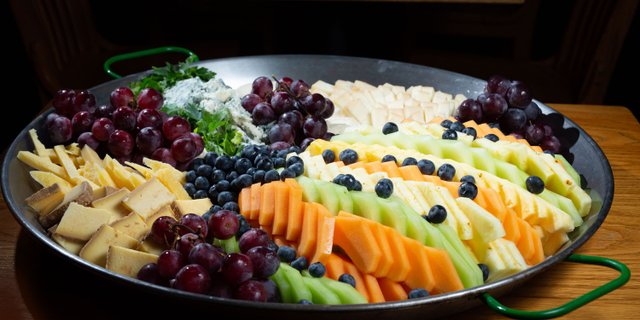 Sliced Fruit Tray