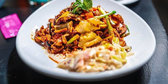 Spicy BBQ Pork & Rice Cakes
