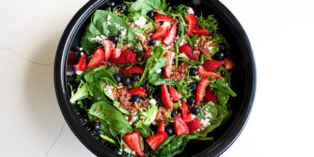 Strawberry Spinach Salad