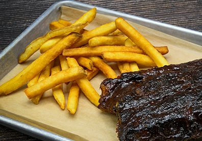 1/2-Rack BBQ Pork Ribs Boxed Lunch
