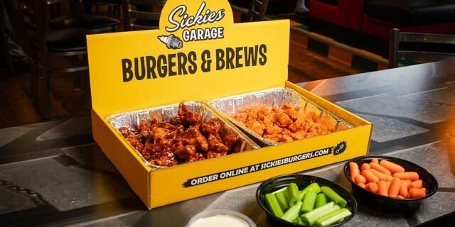 100 Boneless Wings