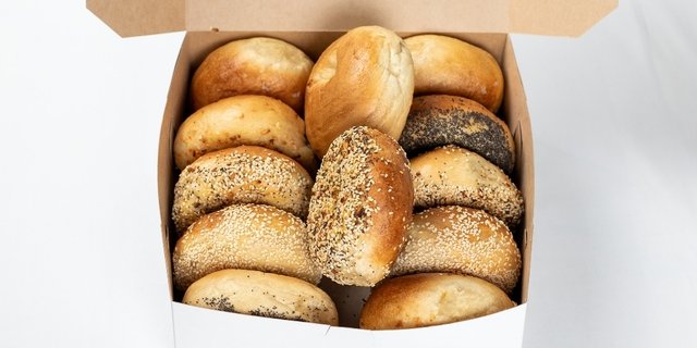 Dozen Bagels Box