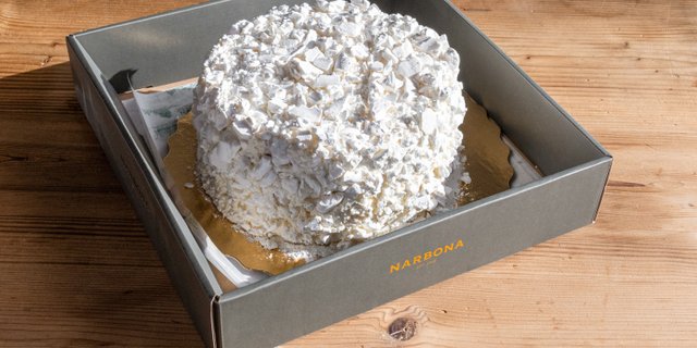 Chajá Whole Cake