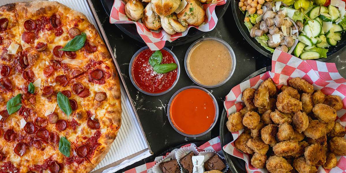 DoughHead Pizza