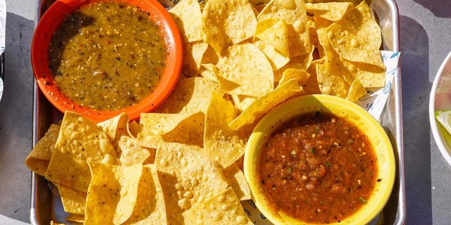 Salsa & Chips