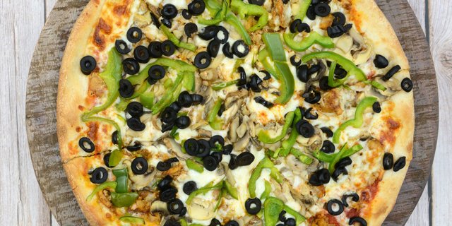 Amante Chicken Pizza
