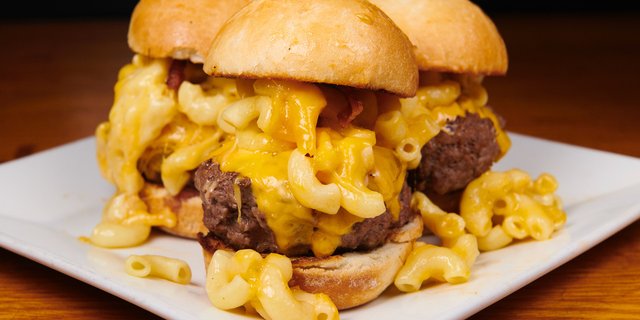 Mac 'n' Cheese Sliders