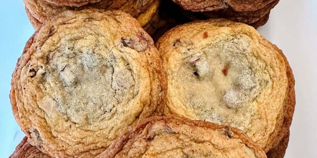 Chocolate Chip Cookie