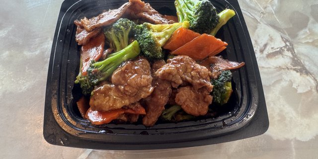 Beef w/ Broccoli