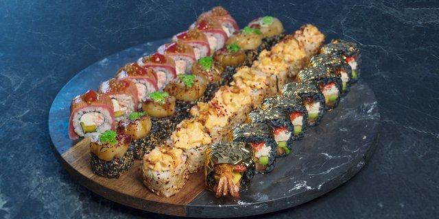 Deluxe Set