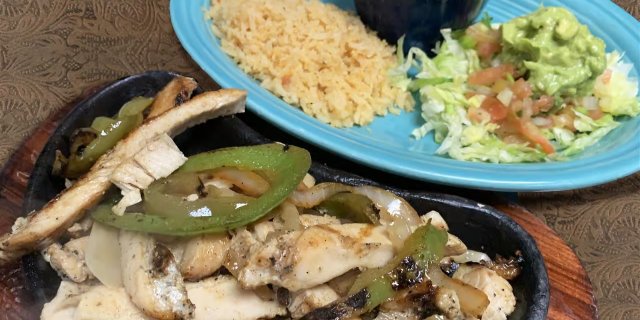 Pericos' Fajitas Buffet