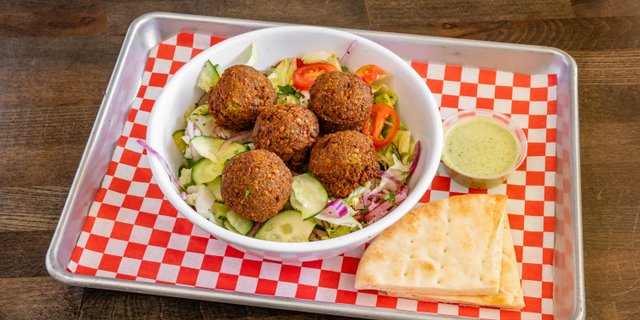 Falafel Salad