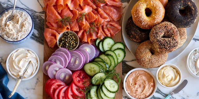 Deluxe Spread