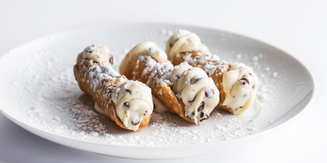 Mini Cannolis