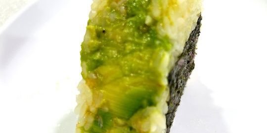 Avocado Onigiri