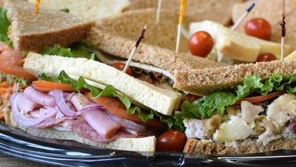 Signature Sandwich Tray