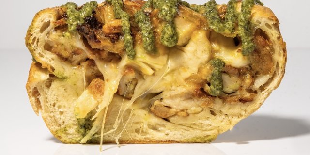 Chicken Pesto Roll