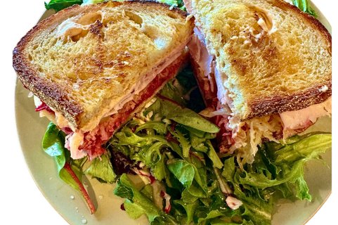 A La Reuben Sandwich Combo