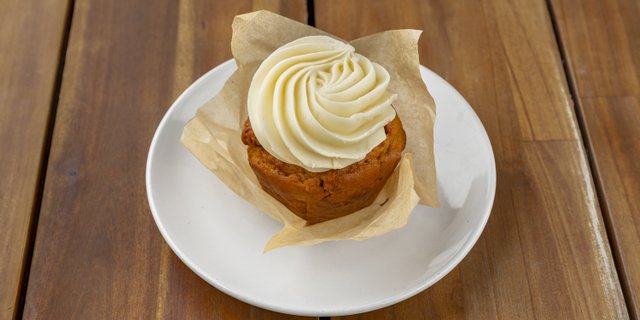 Dozen Pumpkin Cream Cheese Muffins
