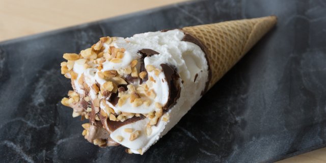 Giant Vanilla & Chocolate Cone